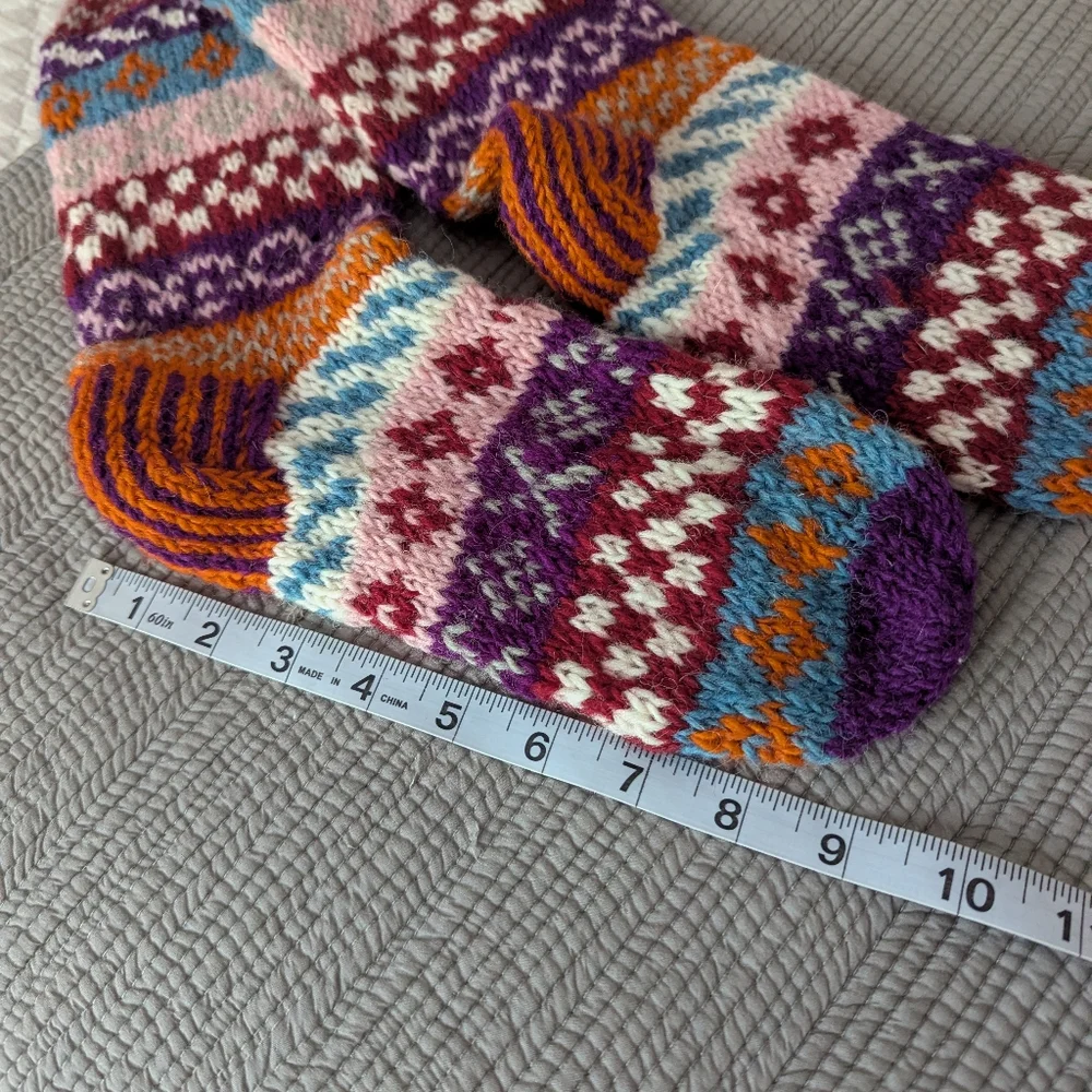 NWOT 100% Wool Handmade Socks Slippers Made In Nepal